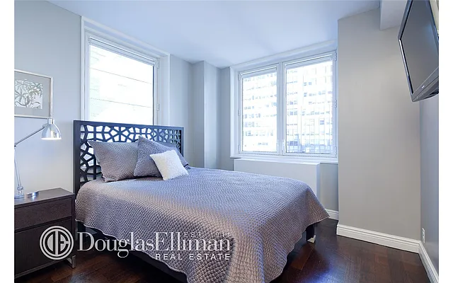 Sold by Douglas Elliman | media 4