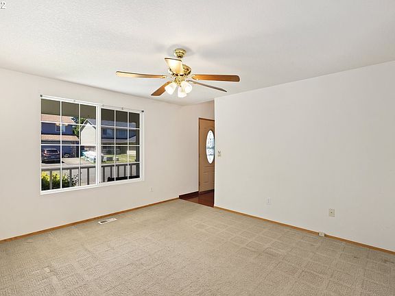 5th image of 6506 NE 67th St