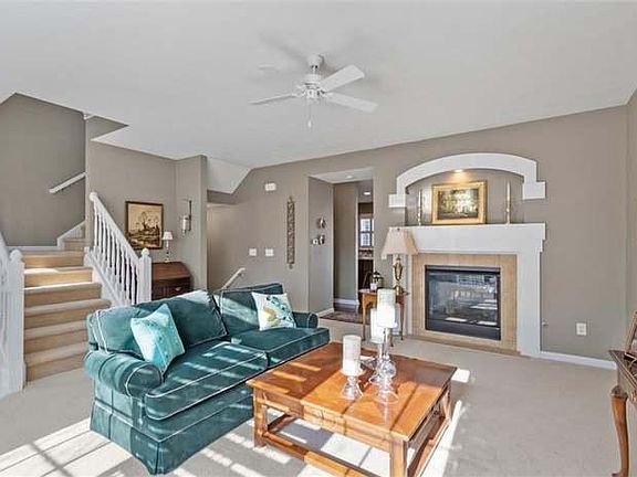 3rd image of 8227 Jo Ellen Dr