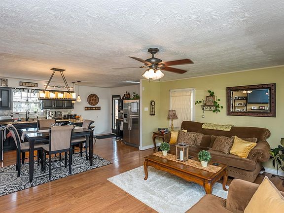 2nd image of 104 Begley Ln