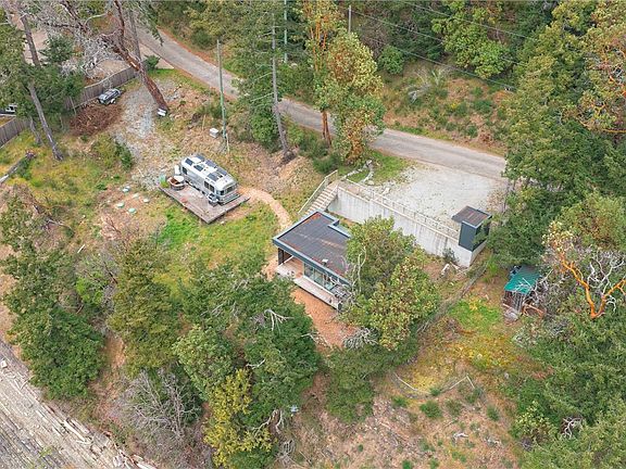 5th image of 240 Old Scott Rd