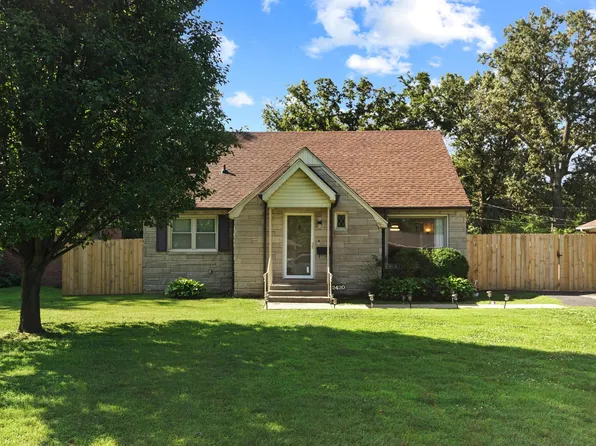 2420 Clay St, Paducah, KY 42001