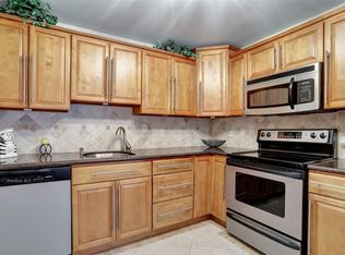 2043 Ventnor Dr #2043-O, Deerfield Beach, FL 33442