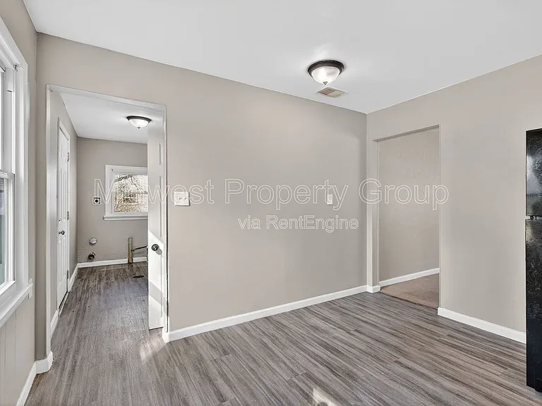 12035 Krenning Ln — Photo 11