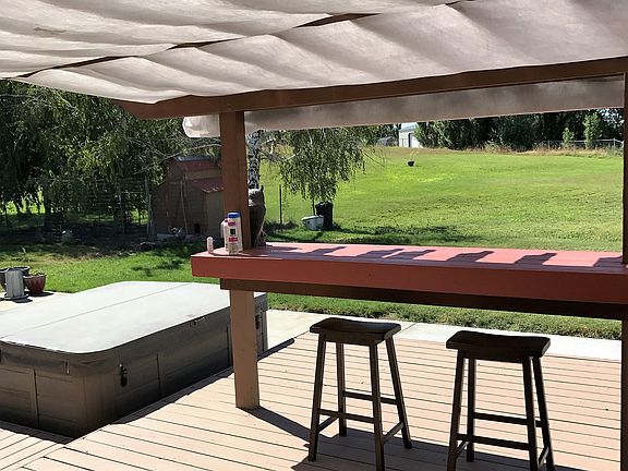 deck and hot tub