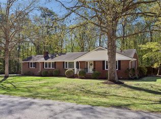 301 Pond Dr, Suffolk, VA 23434