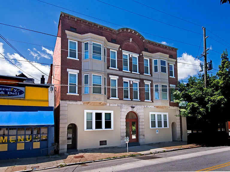 418 Vine St #5 — Photo 1