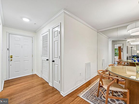 4th image of 20408 Shore Harbour Dr #5-F