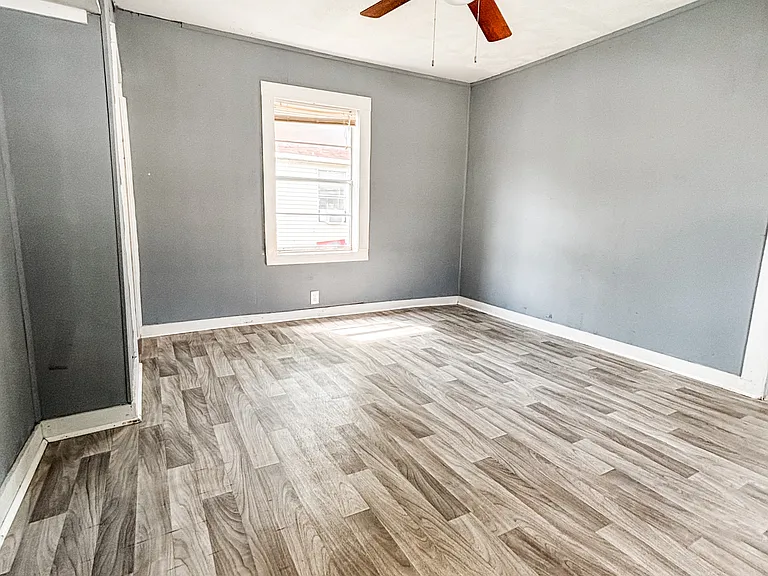 203 Haywood St — Photo 3