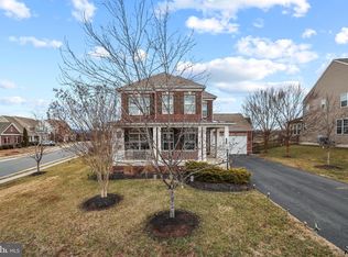 13426 Eagles Rest Dr, Leesburg, VA 20176
