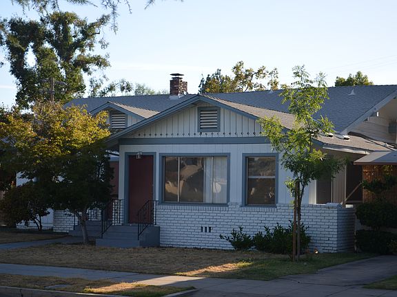 3rd image of 2205 N Van Ness Blvd