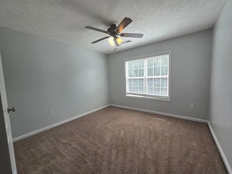 5944 Kindley Dr — Photo 22