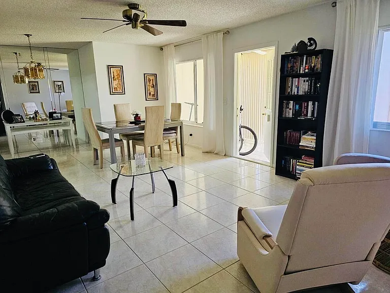443 Pine Glen Ln #C-2 — Photo 4
