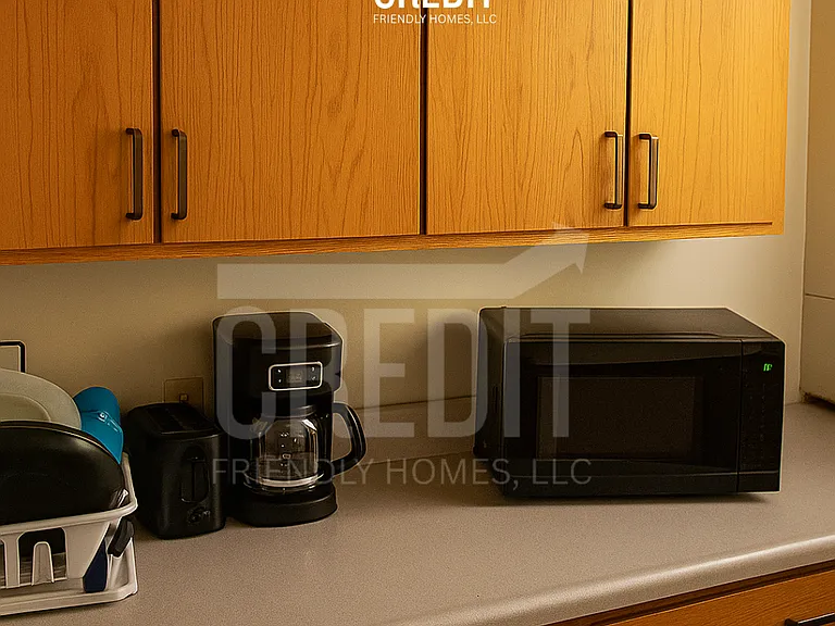 254 W Peoria Ave — Photo 8