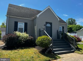 111 Grover Ave, Trenton, NJ 08610