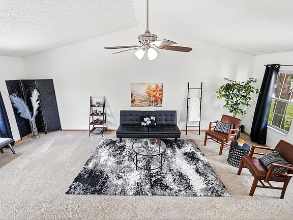 5th image of 2316 Shelby Ln