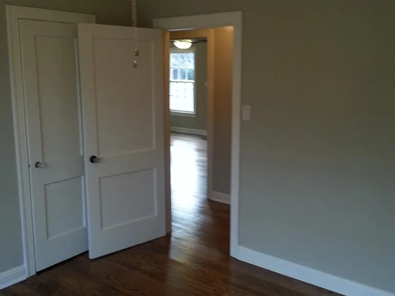 1822 W 37th St — Photo 14