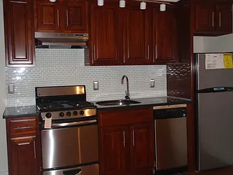 Rented by Steven C Bohbot, LREB