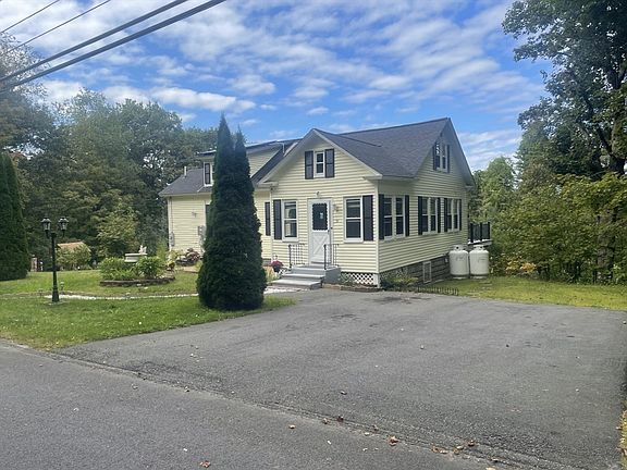 3rd image of 36 Leominster St