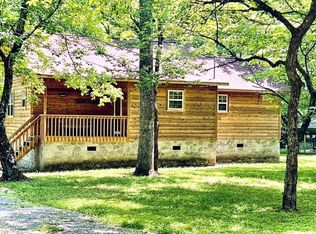 3054 Rivers Edge Dr, Cosby, TN 37722