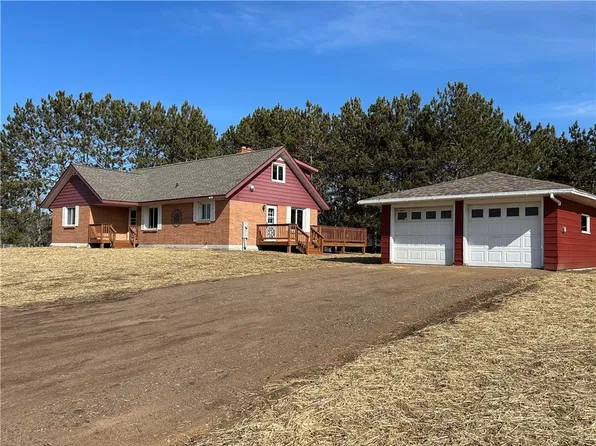 1350 Valley Road, Spooner, WI 54801