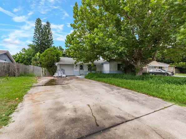 8399 78th Ave, Seminole, FL 33777