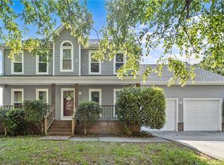 3438 Gables Dr, Fayetteville, NC 28311