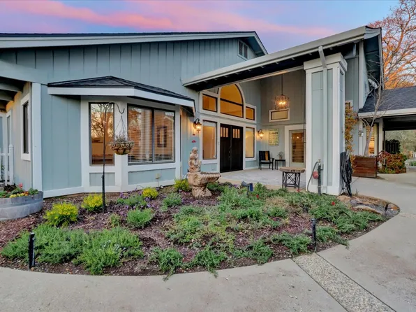 12025 Wanderer Rd, Auburn, CA 95602