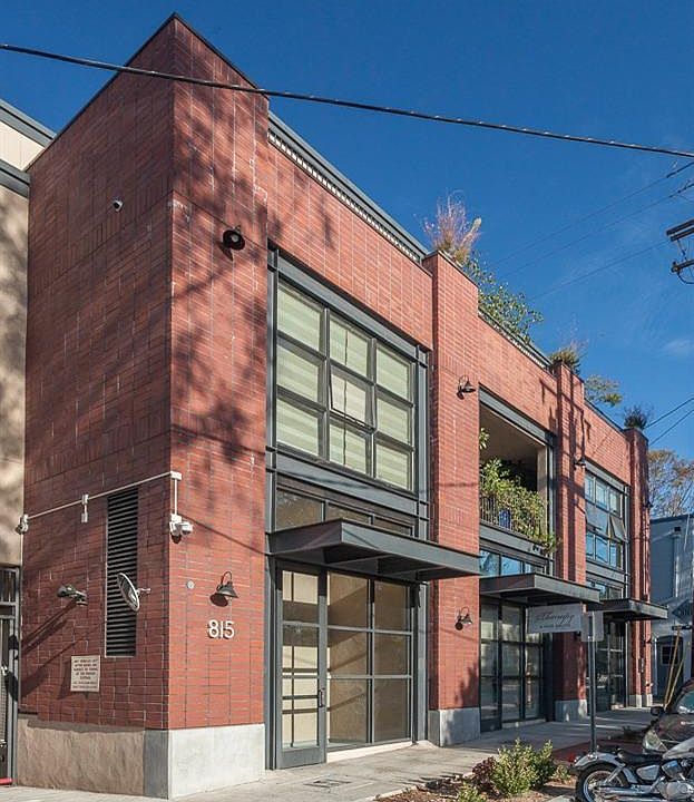 1st image of 815 Fairview Ave #103