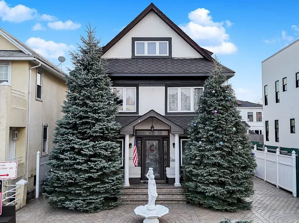 3822 Cypress Ave, Brooklyn, NY 11224