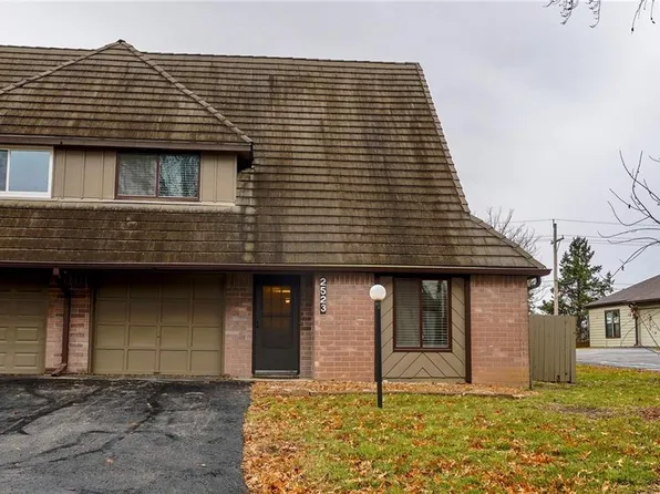 2523 W 24th Ter, Lawrence, KS 66047
