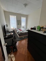 Rented by REALTY QUEST NEW YORK INC