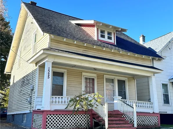 1325 Oswego St, Utica, NY 13502