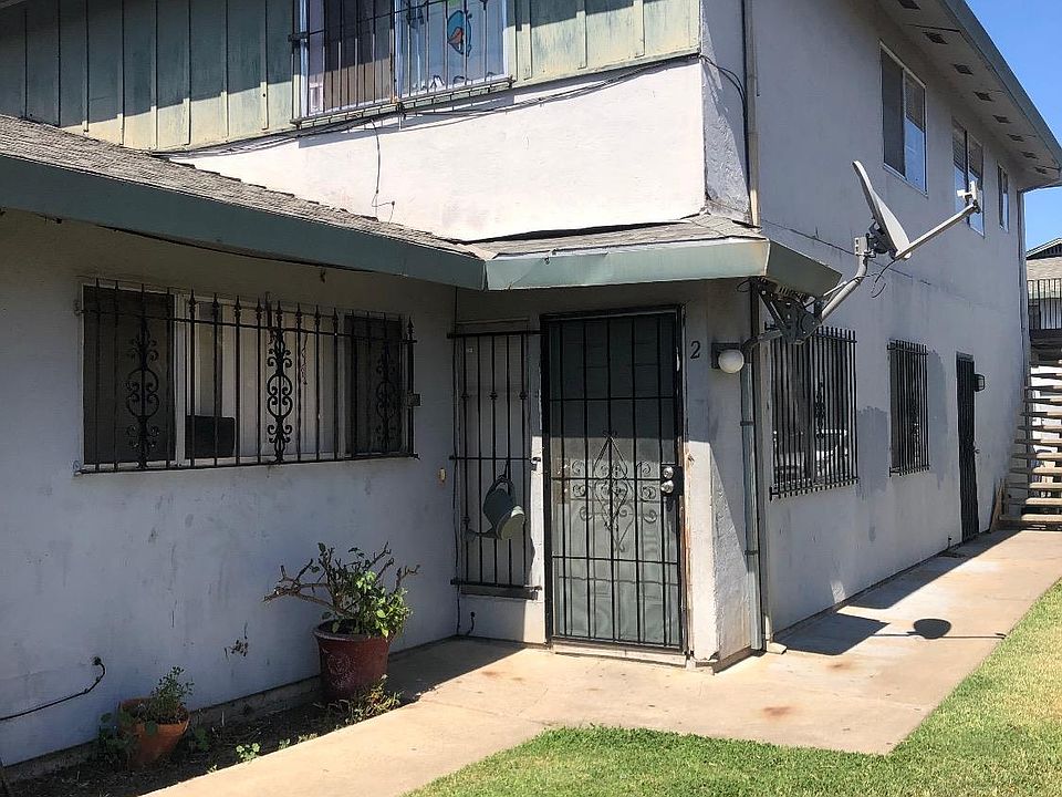 2nd image of 4420 La Cresta Way APT 2