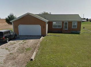 3914 E 2350 North Rd, Fithian, IL 61844