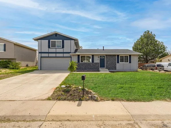 8286 Explorador Calle, Denver, CO 80229