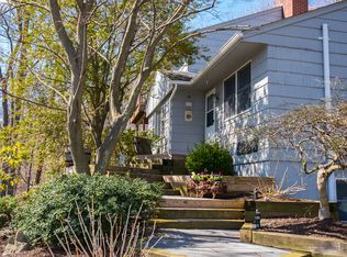 55 Saddle River Rd, Woodcliff Lake, NJ 07677