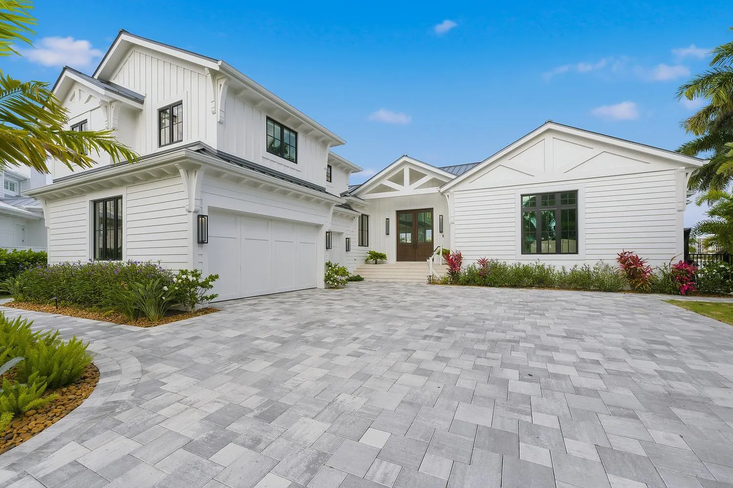 5 bed, 4157 sqft, $65,000 — Photo 3