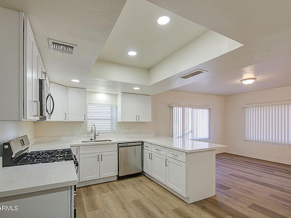 5th image of 206 W SUNLAND Avenue