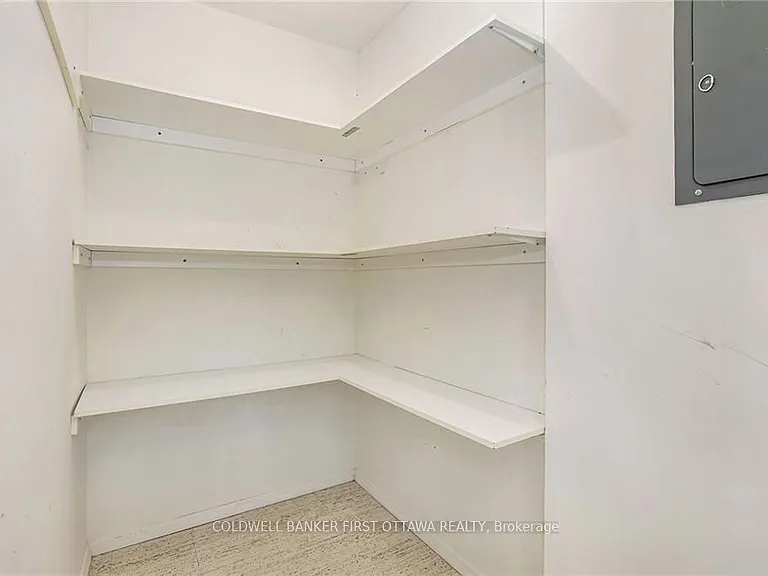 555 Brittany Dr #510 — Photo 10
