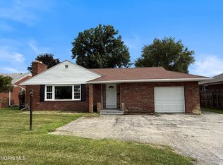 2653 Luverne Ave, Oregon, OH 43616