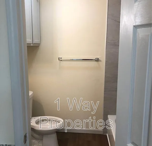 804 Garden Rd #1/2 — Photo 10