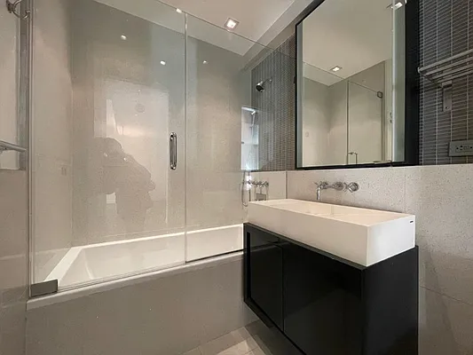 Rented by Compass | media 55