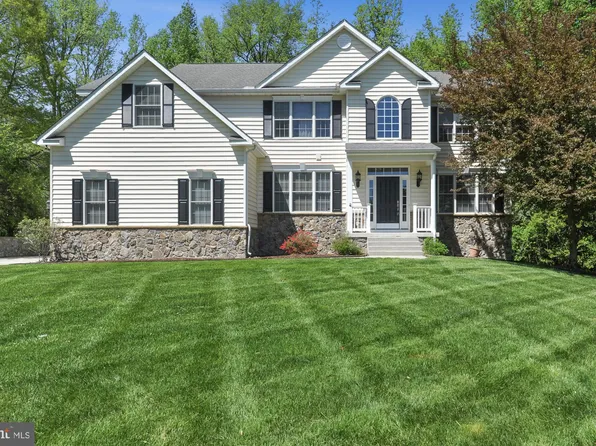 122 Beacon Hill Dr, Dover, DE 19904