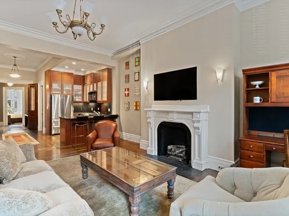 128 Marlborough St Unit 2, Boston, MA 02116