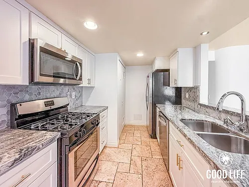 13222 Salmon River Rd #101 Photo 1