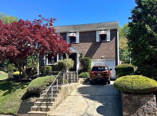 293 Friendship Rd, Drexel Hill, PA 19026
