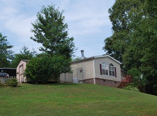 422 Randall Rd, Marion, NC 28752