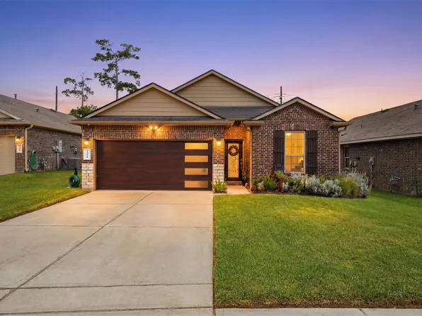 23911 Wedgewood Hollow Ln, Spring, TX 77389