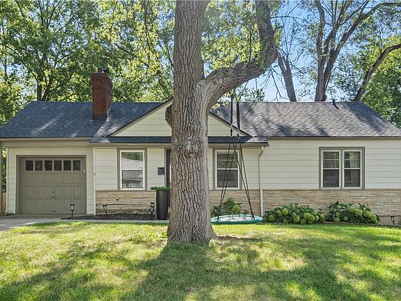 2nd image of 5221 Juniper Dr